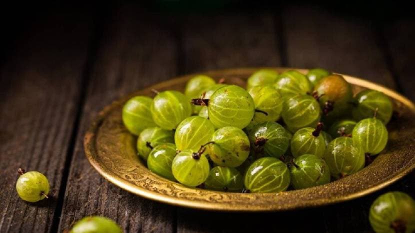 Eating amla at night