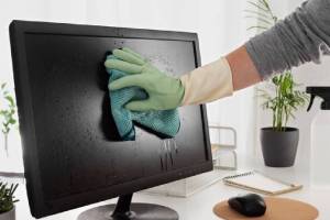 How to Clean Your Laptop Screen