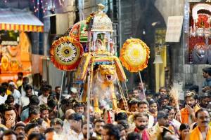 Tuljabhavani Devi procession of goddess carried out on tiger vehicle