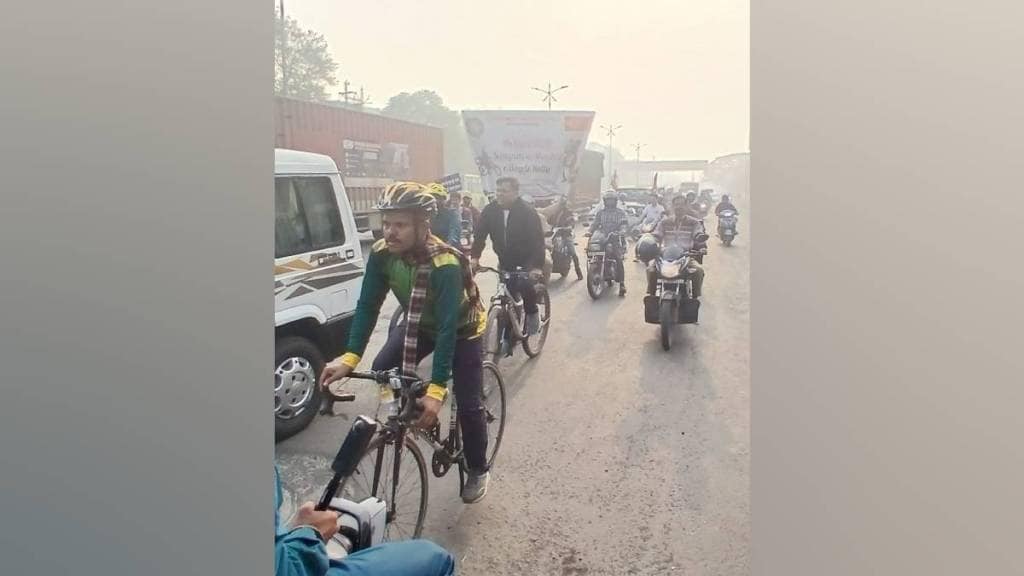 e cycle ferry for Mahapex 2025 exhibition in Mumbai reached Nashik Roads Head Post Office on Thursday