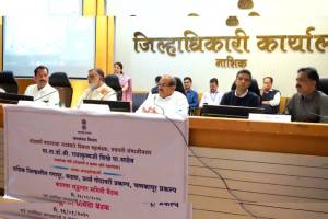 CEOs of Zilla Parishad and several municipalities were absent for canal advisory meeting