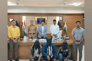 After four months of investigation Dhule police arrested three suspects from Surat for cheating local businessman for 13 lakh