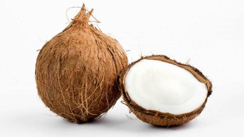 Hack to remove coconut from its shell