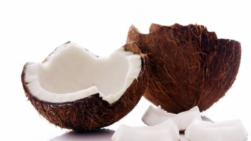 Hack to remove coconut from its shell