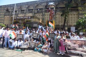 Deshmukh and Thakur clashed after BJPs Charan Singh thakur halted deshmukhs approved development works