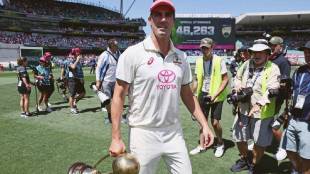 Pat Cummins becomes first bowler toTake record 200 WTC wickets in History IND vs AUS Sydney