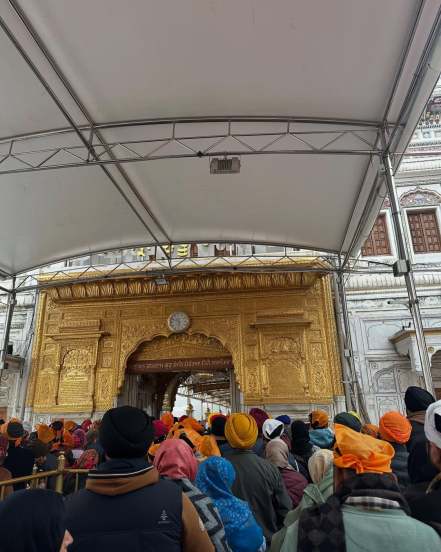 ananya panday golden temple visit amritsar