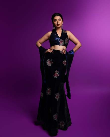 Prajakta mali in blue dress, Prajakta mali new photoshoot, Prajakta mali 2025 look