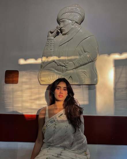 Bollywood Star Janhvi Kapoor shares pictures from Kerala trip on social media in white saree