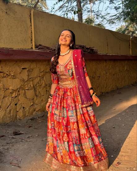 Palvi Kadam Shares pictures in Red Lehenga From The Sets of Aai Baba Retire Hot Ahe on social media