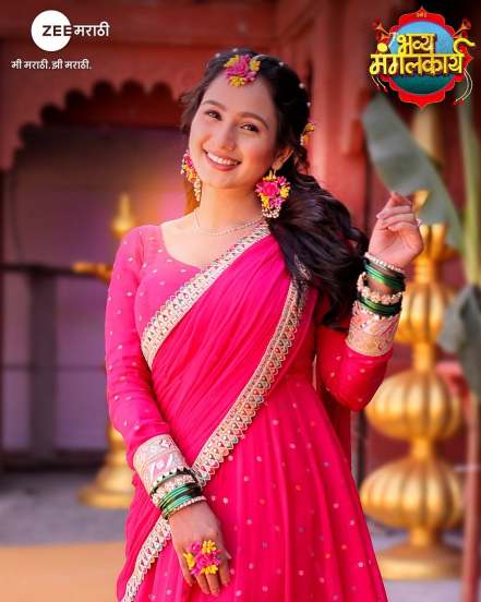 Janhvi AKA Divya Pugaokar in red designer dress for her haldi ceremony in Laxmi Niwas 