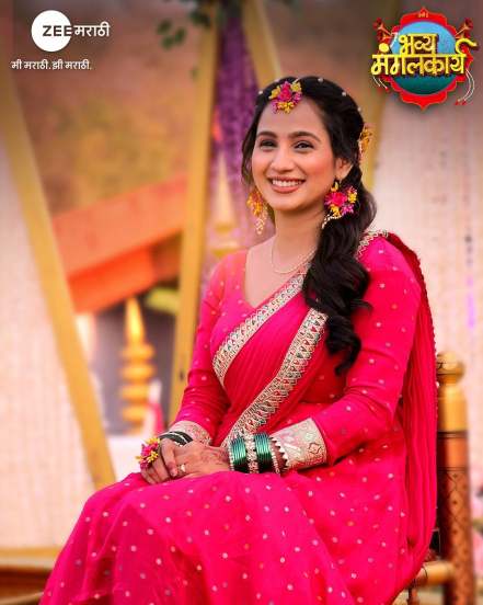 Janhvi AKA Divya Pugaokar in red designer dress for her haldi ceremony in Laxmi Niwas