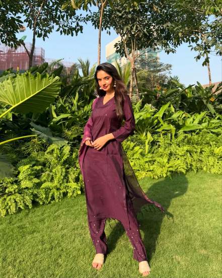 Actor Anushka Sen shares stunning pictures on social media in purple kurta set