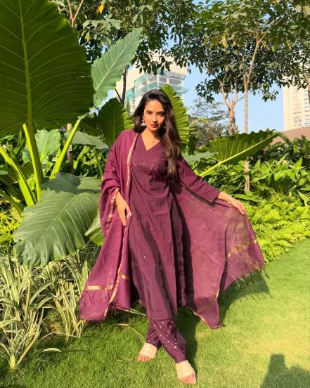 Actor Anushka Sen shares stunning pictures on social media in purple kurta set