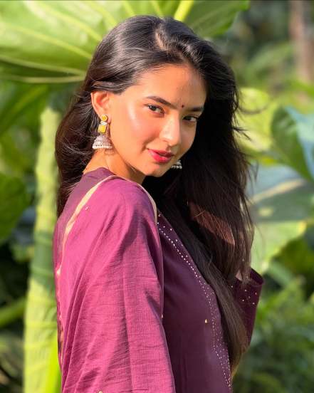 Actor Anushka Sen shares stunning pictures on social media in purple kurta set 