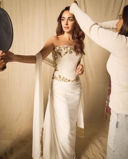 Kiara Advani shares alluring pictures in white dress on social media