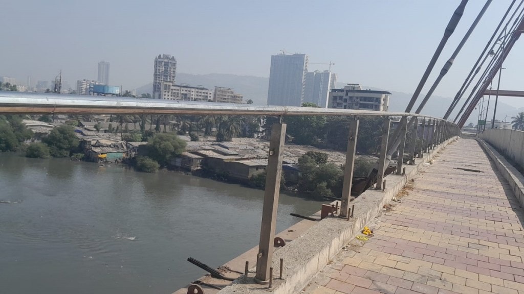 New Kalwa bridge, safety equipments Kalwa bridge,