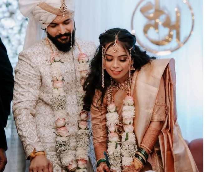 marathi actor abhishek rahalkar tie knot with his girlfriend