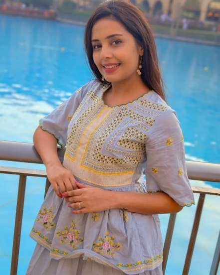 tula shikvin changalach dhada fame akshara aka shivani rangole asked netizens