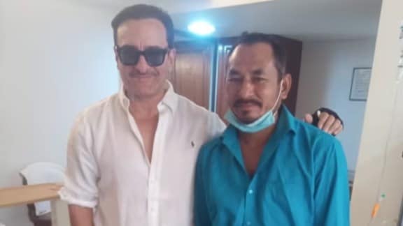 auto driver who rushed saif ali khan refused to disclose amount he got