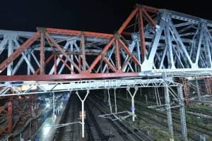 reconstruction of Bridge located between Mahim and Bandra stations successfully completed