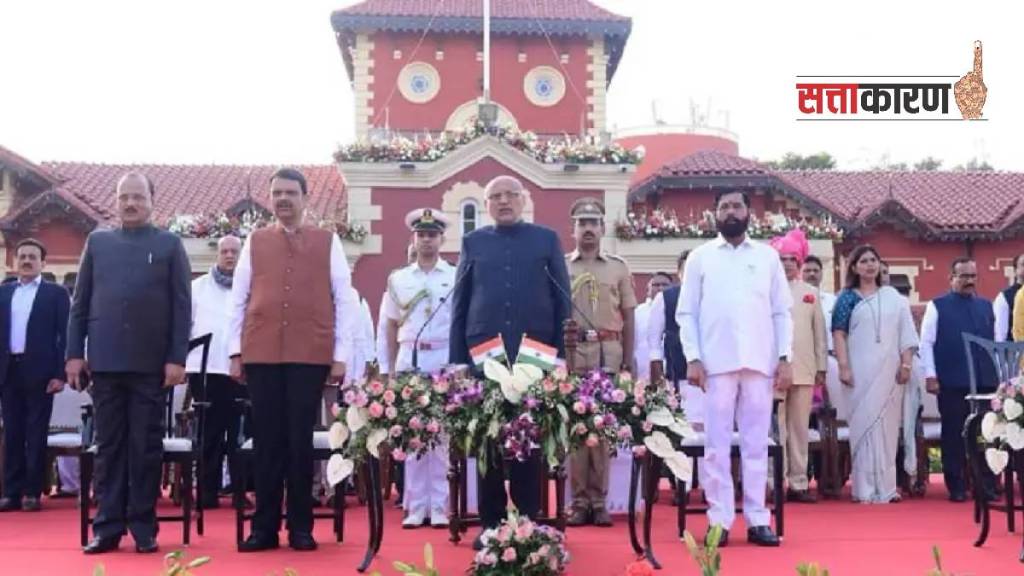 chief minister devendra fadnavis appointment of ministers staff swearing ceremony