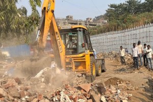 Chandivali asalfa five constructions demolished