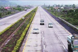 Maharashtra roads marathi news