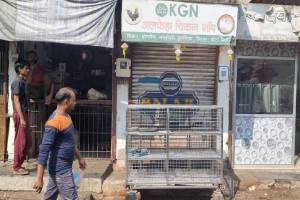 Thane Municipal Corporation has issued a notice to shopkeepers in Kopri to keep chicken and mutton shops closed till February 5