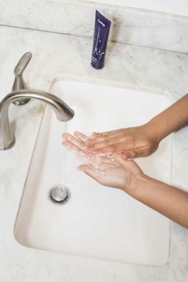 Take precautions while using a facewash or it may damage your skin