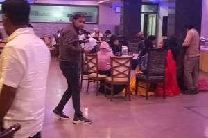 Action taken against dancer and twenty customers at Panchgani hotel satara news