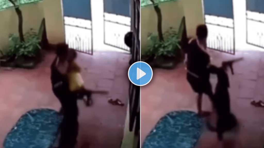 Shocking video of Dog saved girls life from kidnaper viral video on social media