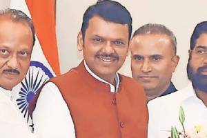 chief minister devendra fadnavis governance to speed up government