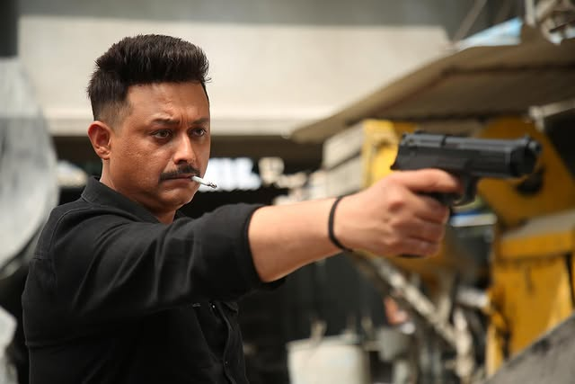 swapnil joshi jilabi marathi movie look