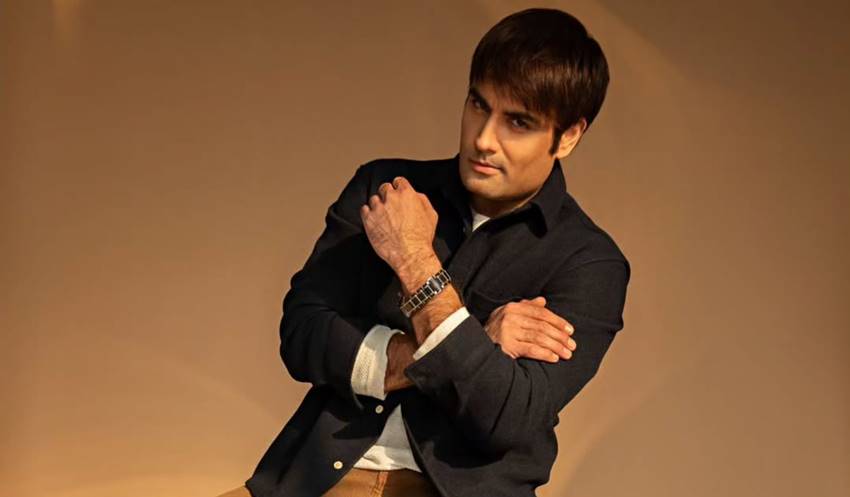 vivian dsena mother is hindu