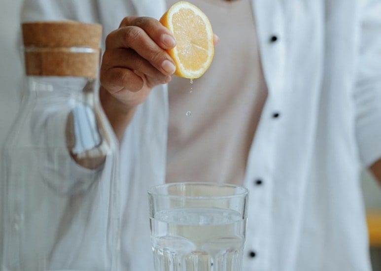 Lemon water benefits for digestion