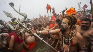 Naga Sadhu's Daily Routine