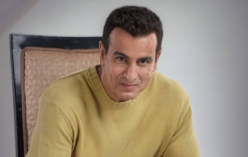 Saif Ali Khan Hire Ronit Roy Security