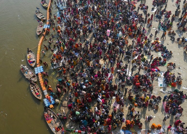 mauni amavasya bath stampede