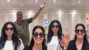 khushi and janhvi kapoor dance with boney kapoor