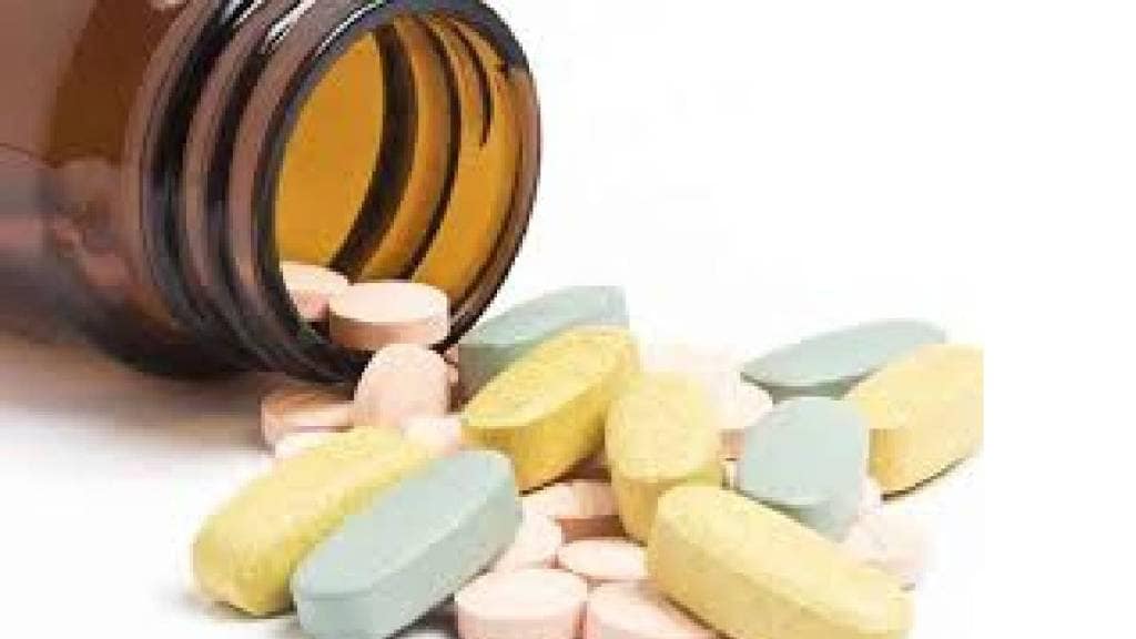 FDA website shut down licenses of drug sellers distributors suspended Mumbai