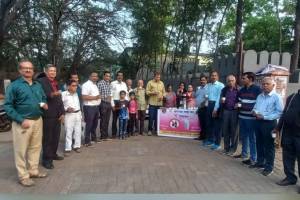 Free milk distribution against alcohol in Nashik nashik news