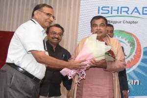 Nitin Gadkari statement on air pollution Nagpur news