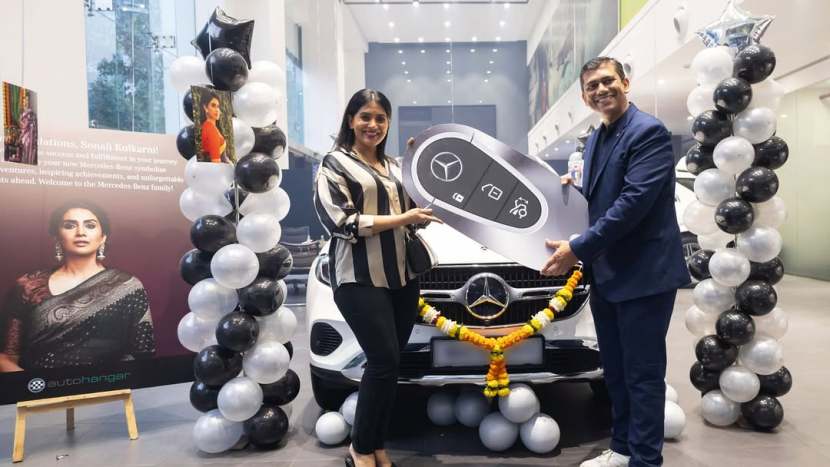 sonali kulkarni buys new mercedes car