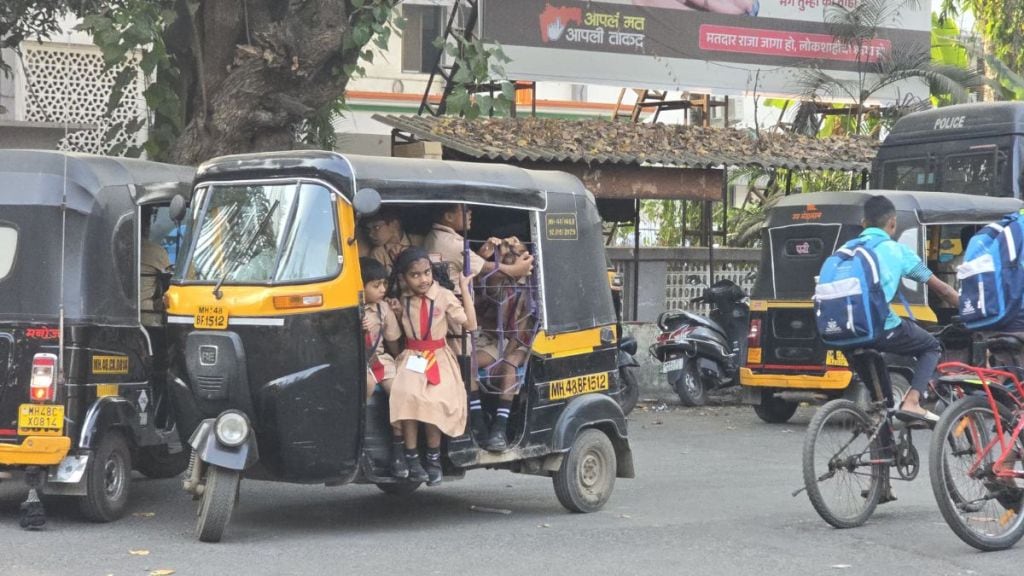 Dangerous transportation of students by vehicle continues in Vasai Possibility of accident