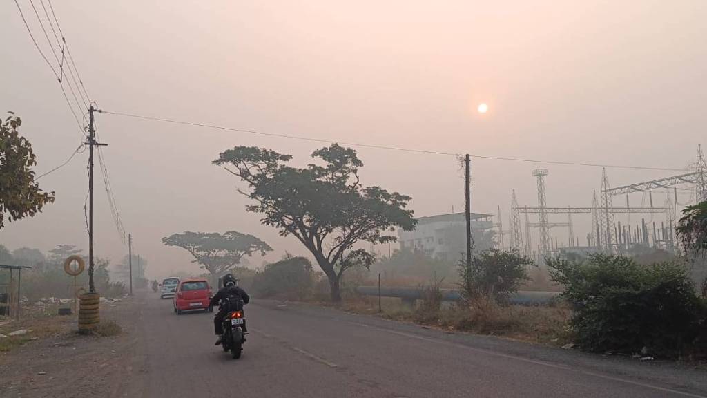 average air quality index in uran has remained at the level of 150 to 200