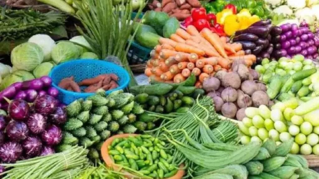 Prices of fruits and vegetables fall due to low demand after Sankranti Pune news