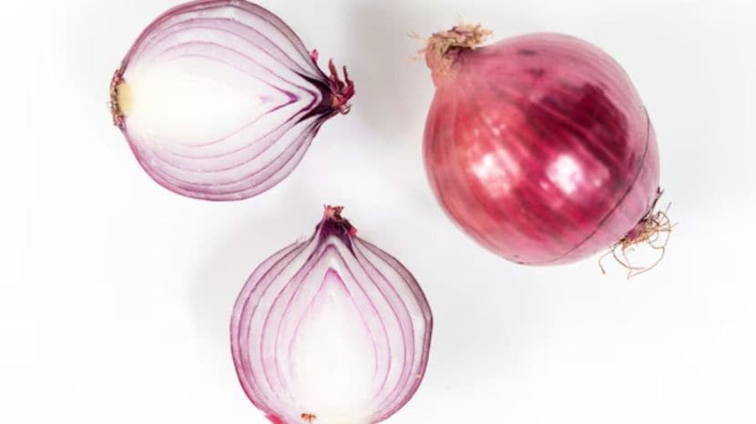 What happens to your body if you eat raw onions every day