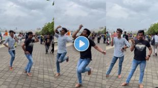 Mumbai young boys present amazing lavani dance