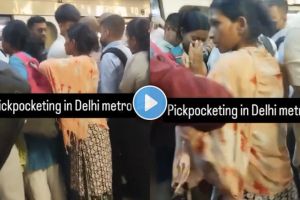 a woman caught red-handed in delhi metro while Pick-Pocketing